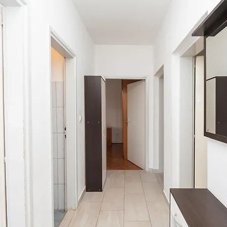 Davorka Apartment Primosten