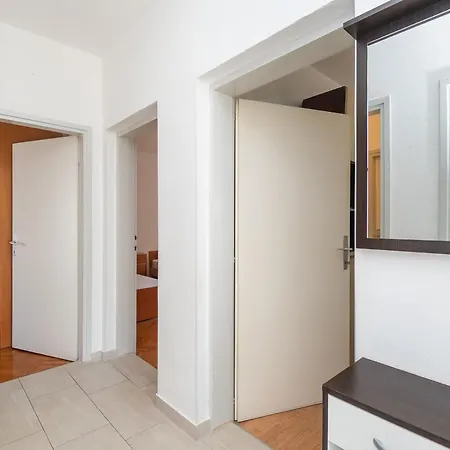 Appartement Davorka Primošten