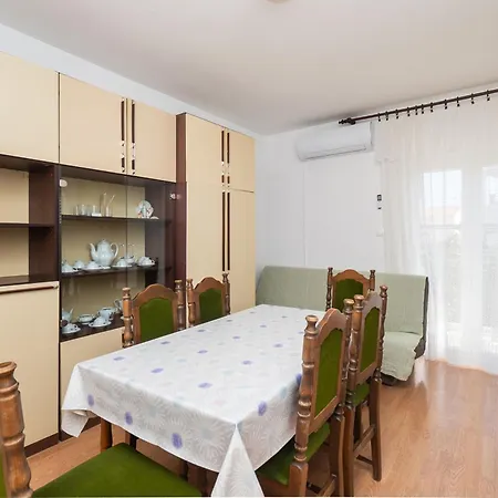 Apartment Davorka *