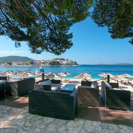 Lägenhet Davorka Primošten